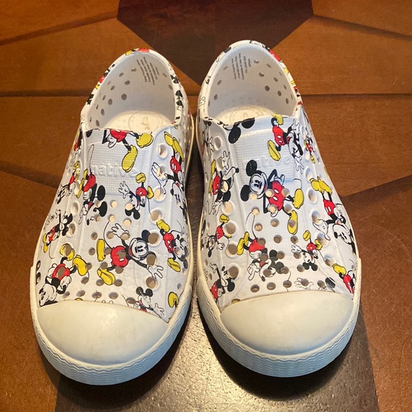Native Shoes Other - Native x Disney